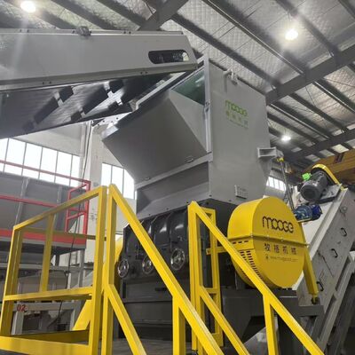 Linea di riciclaggio di bottiglie in PET di plastica, macchina per il riciclaggio dei rifiuti di bottiglie in PET