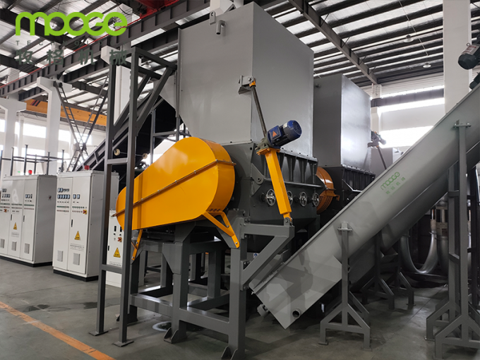 Frantumatore per bottiglie di plastica di scarto a lama fissa 4 per il riciclaggio, supporto online 6