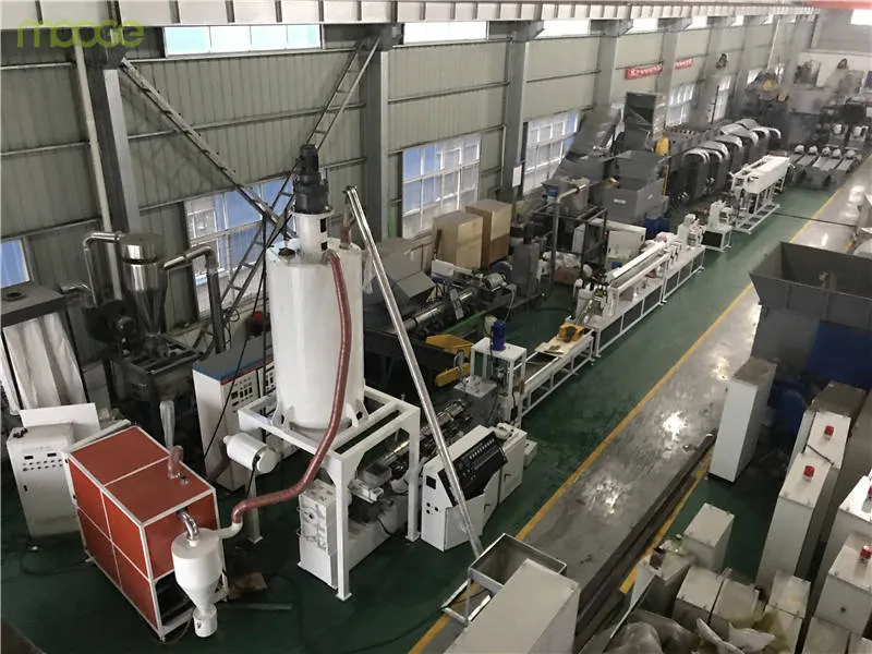 Linea di produzione avanzata di fasci di fasciatura in PP per fasci di imballaggio di alta qualità 1